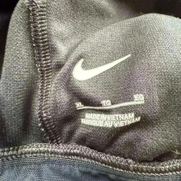 Nike One Piece Black Swimsuit size XL - Picture 4 of 4